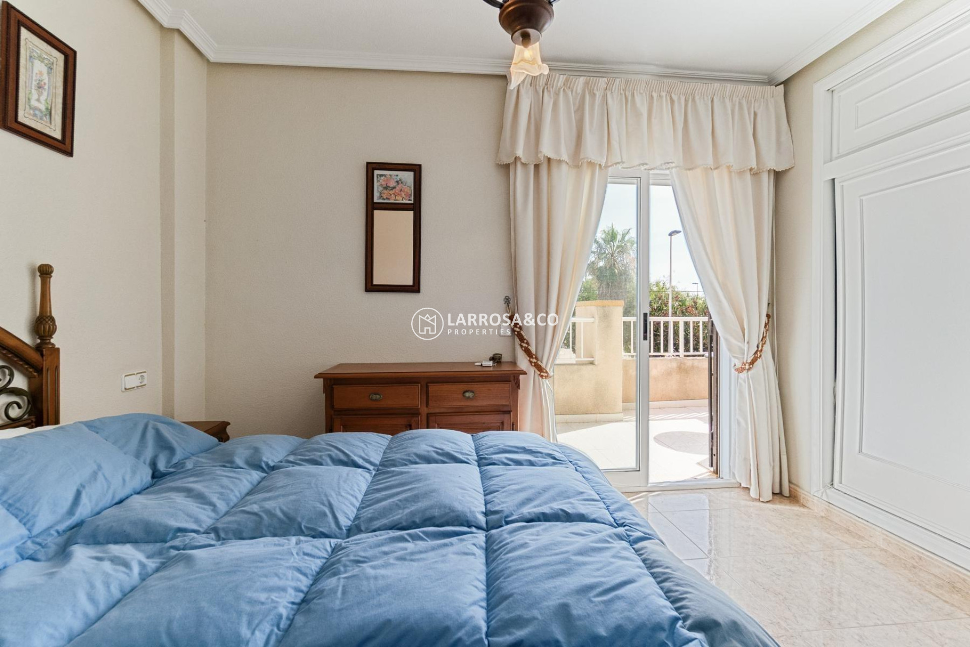 Herverkoop - Villa - Torrevieja - Zona los Frutales