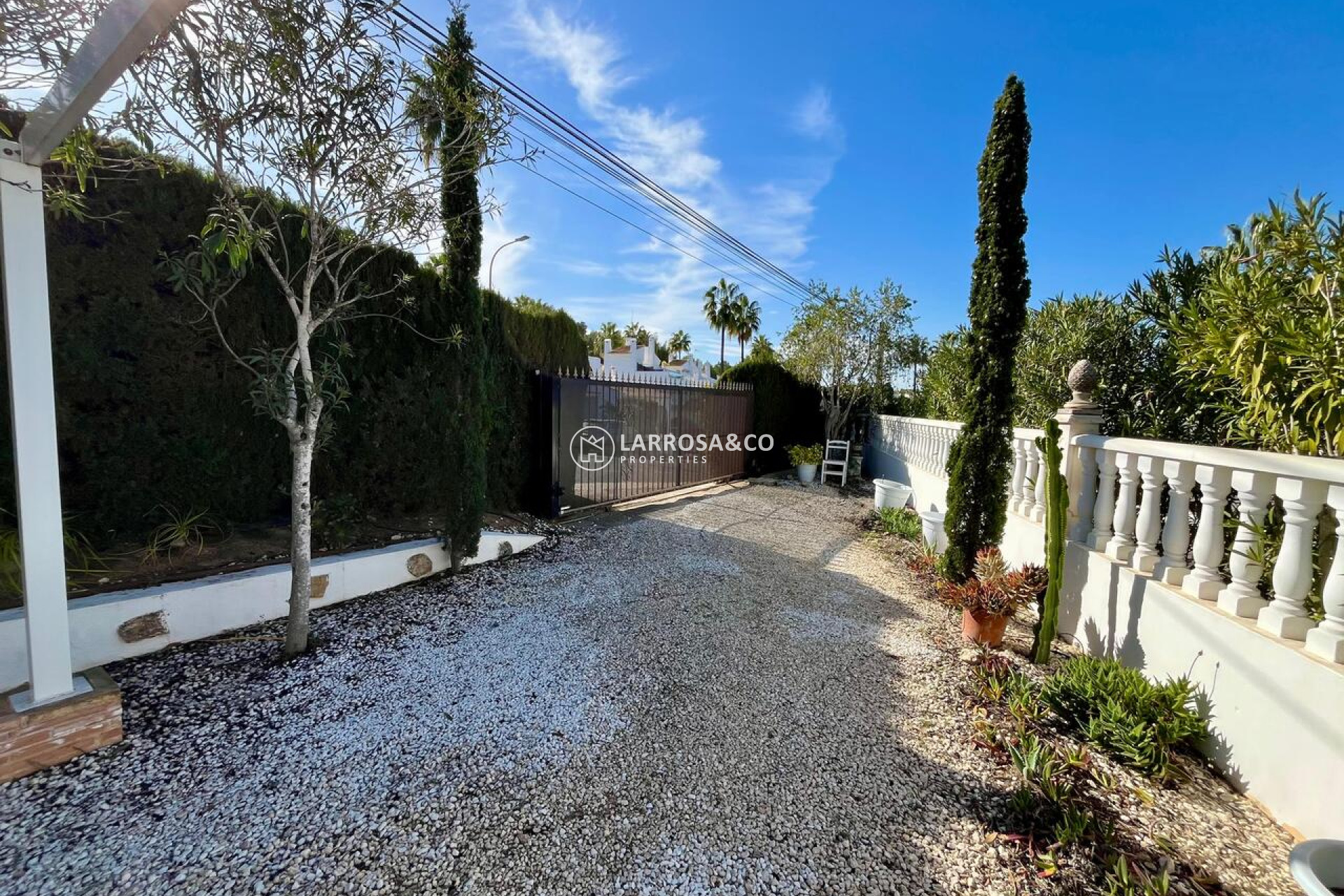 Herverkoop - Villa - Villamartín - Costa Blanca