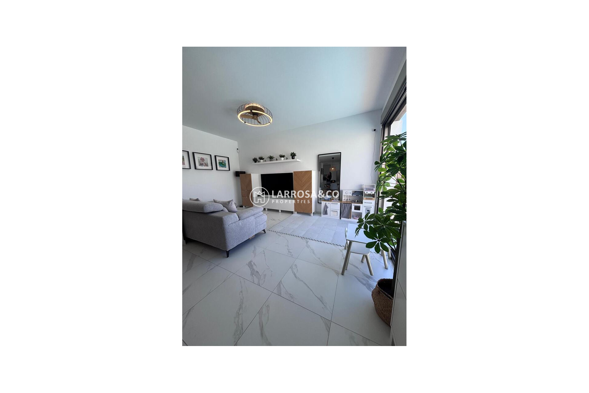 Herverkoop - Villa - Villamartín - Costa Blanca