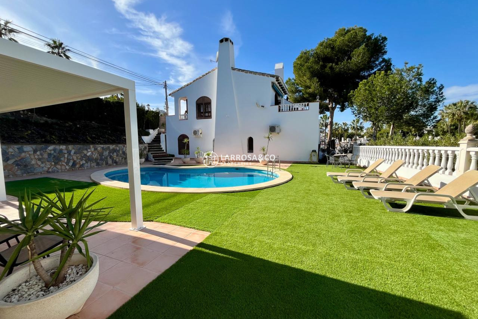 Herverkoop - Villa - Villamartín - Costa Blanca