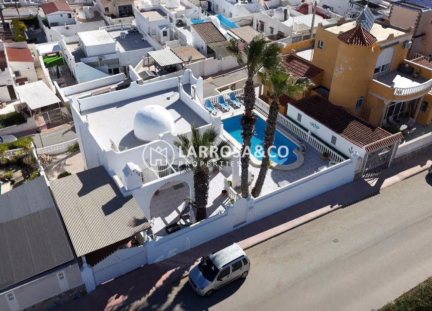 Herverkoop - Villa - Villamartín - Costa Blanca