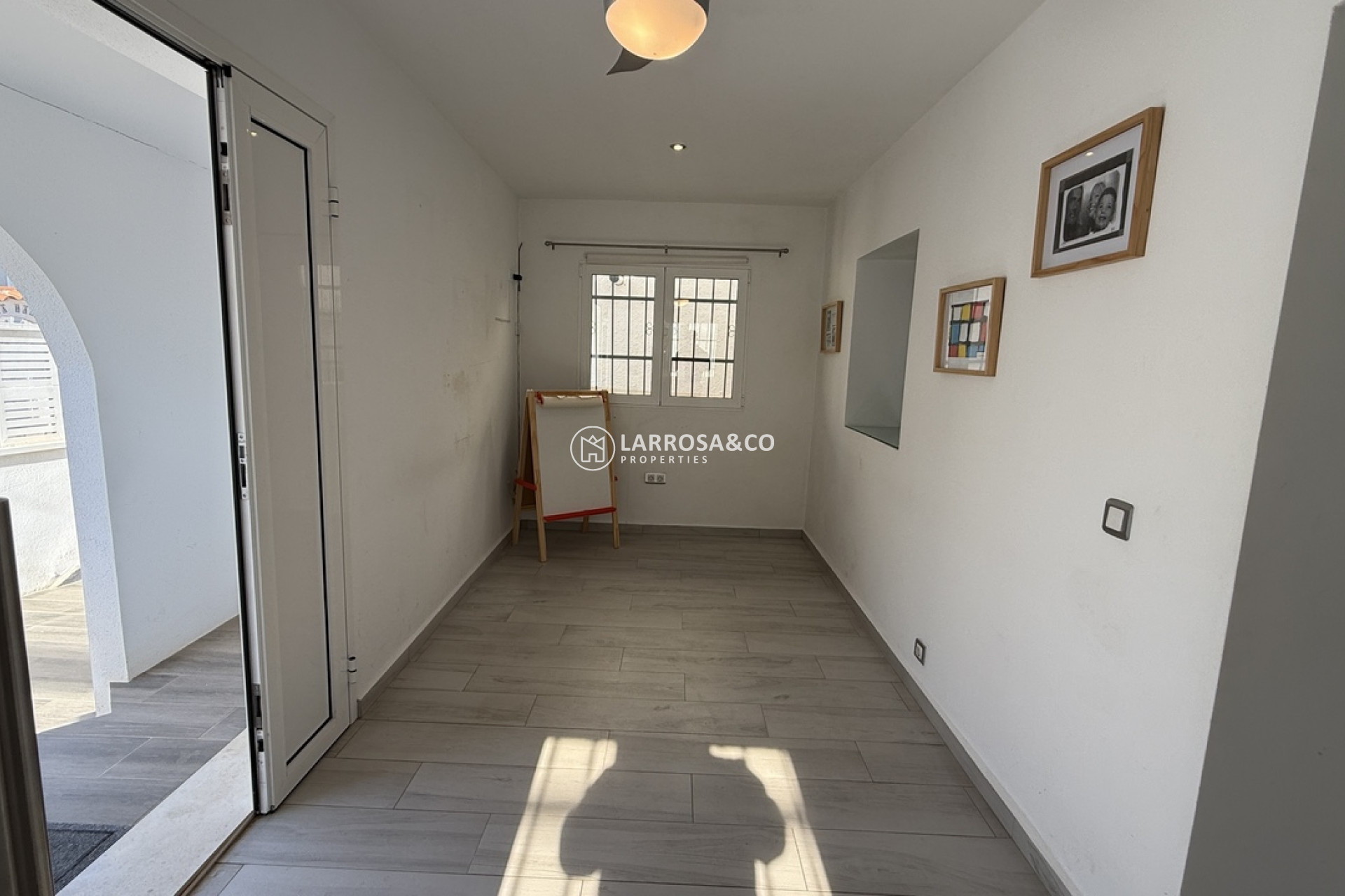 Herverkoop - Villa - Villamartin - Costa Blanca