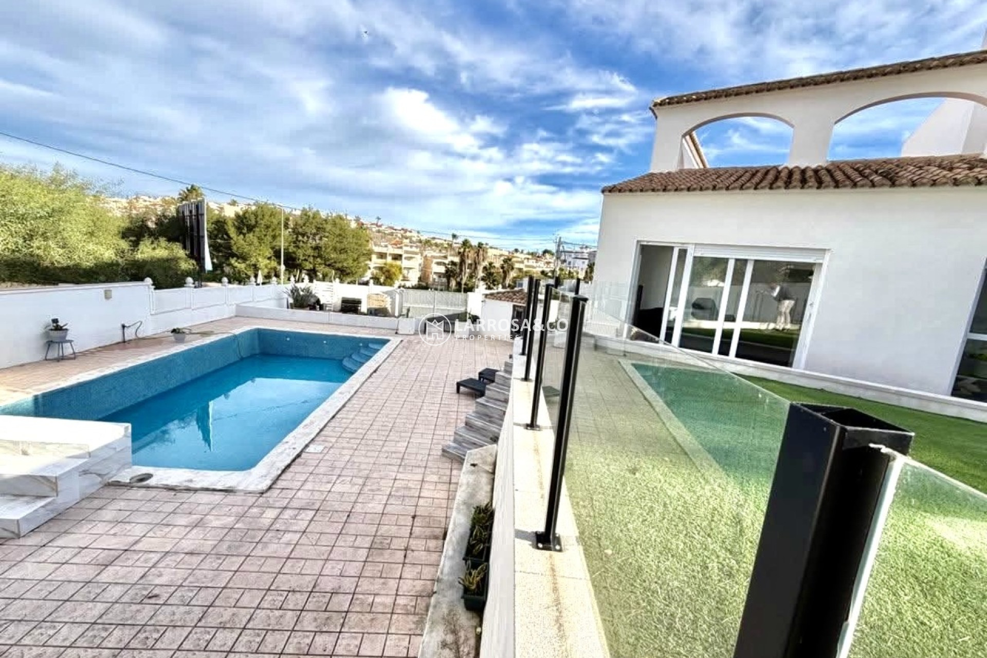 Herverkoop - Villa - Villamartin - Costa Blanca