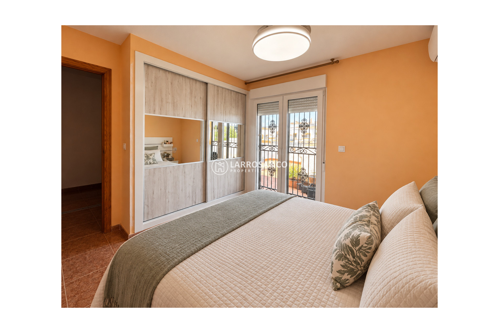 Herverkoop - Villa - Vistabella Golf Entre Naranjos - Inland