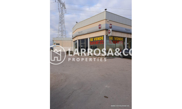 Industrial Field - Resale - Orihuela - Correntías Bajas