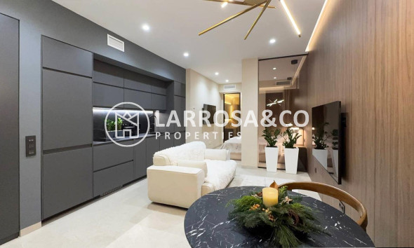 Квартира - Вторичный рынок - Торревьеха - Пляж Лос Локос