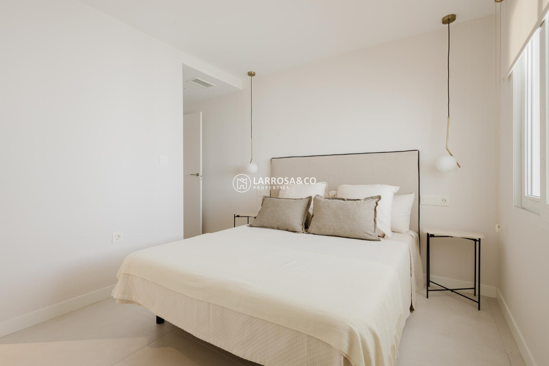 Lange Termijn Verhuur - Apartment - Torrevieja - Playa del Acequión