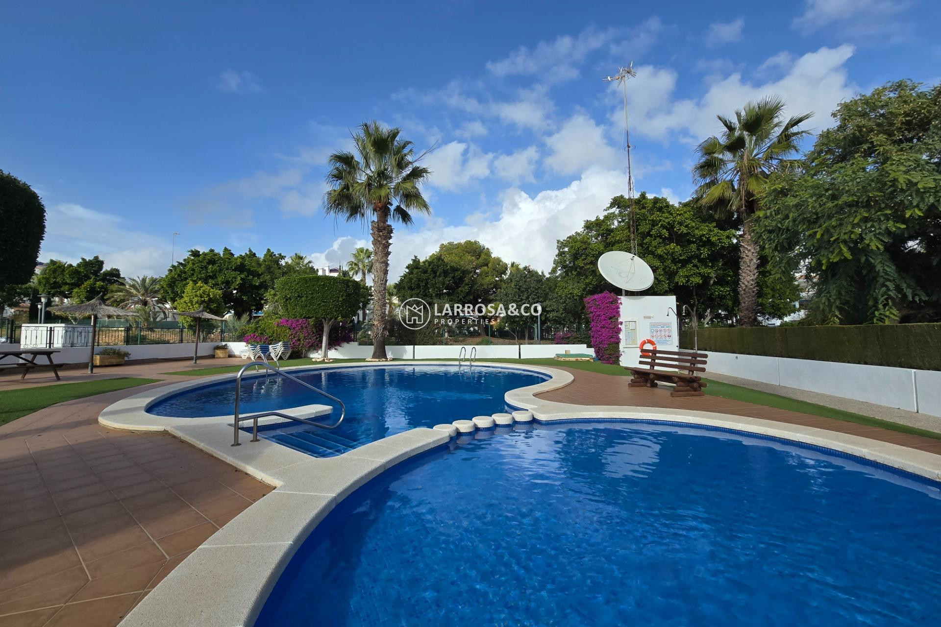 Lange Termijn Verhuur - Bungalow - Orihuela costa - Villamartin 