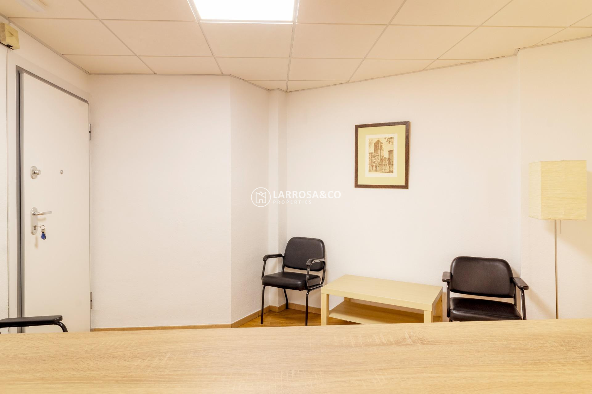 Lange Termijn Verhuur - Commercial space - Orihuela - Zona Centro