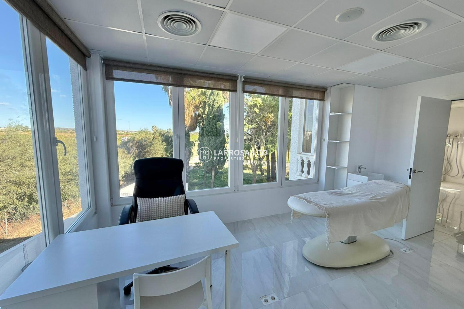 Location - Business - Ciudad Quesada - Lo pepin