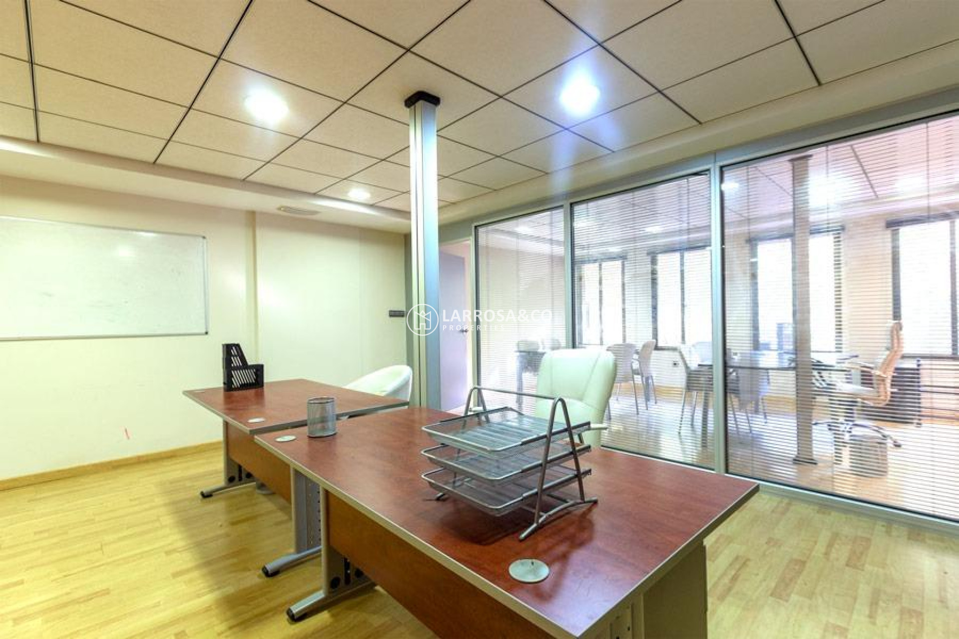 Location - Commercial space - Orihuela - Los Andenes