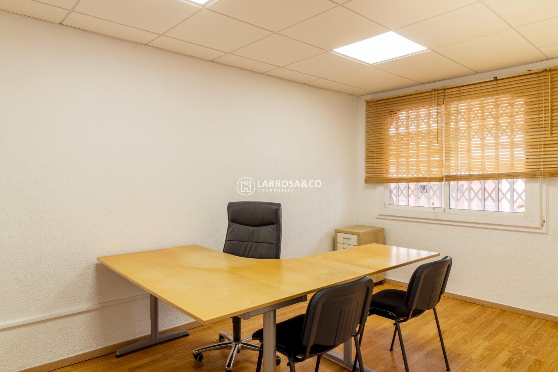 Location - Commercial space - Orihuela - Zona Centro