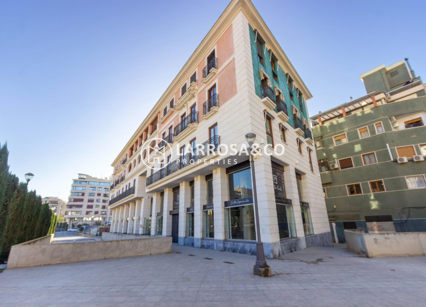 Location - Commercial space - Orihuela - Zona Centro