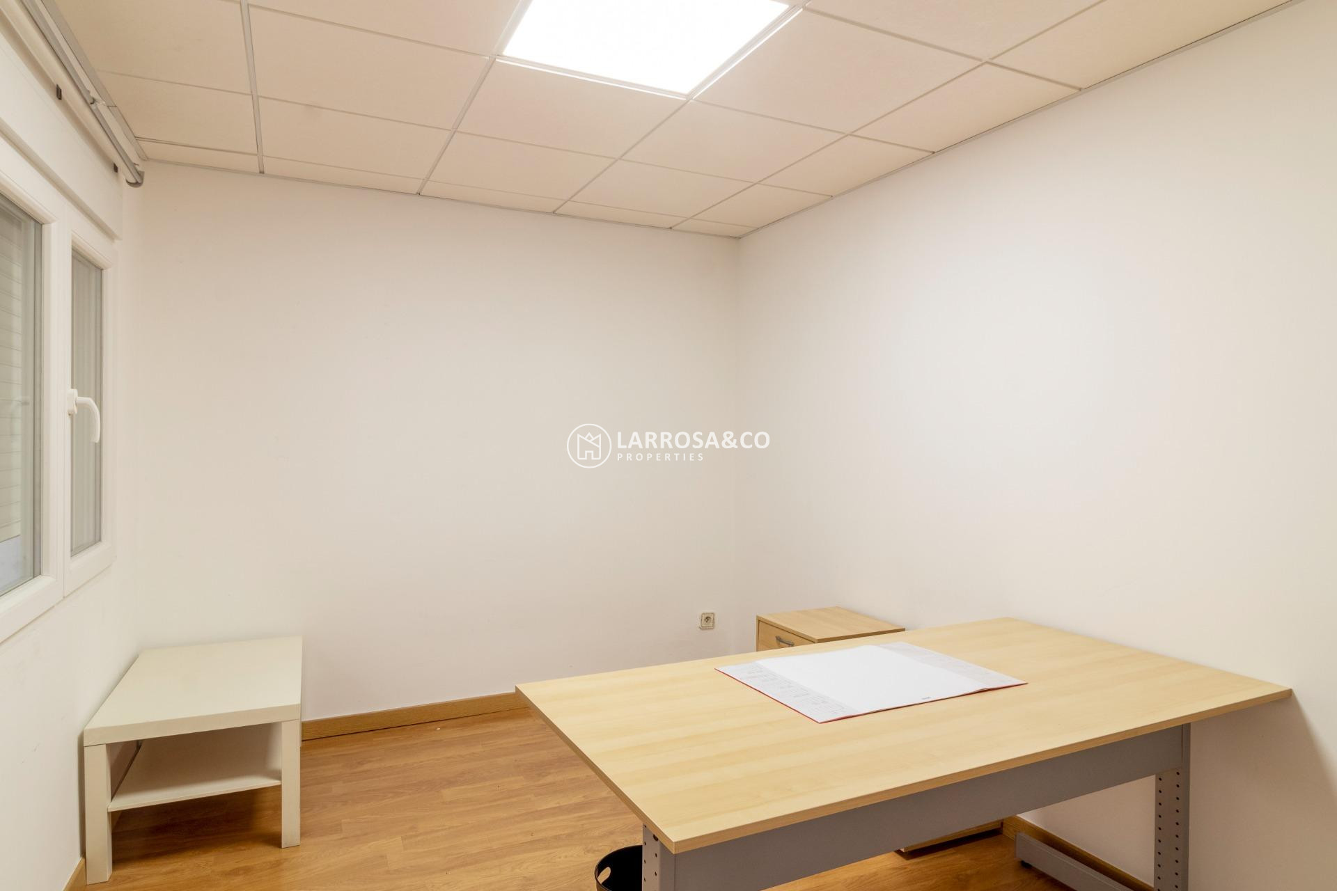 Location - Commercial space - Orihuela - Zona Centro