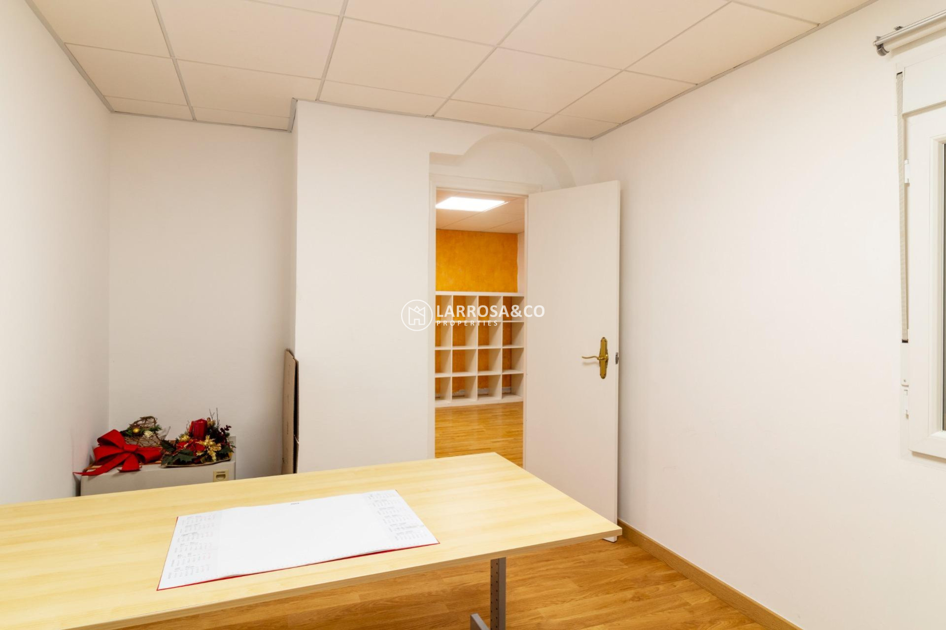 Location - Commercial space - Orihuela - Zona Centro