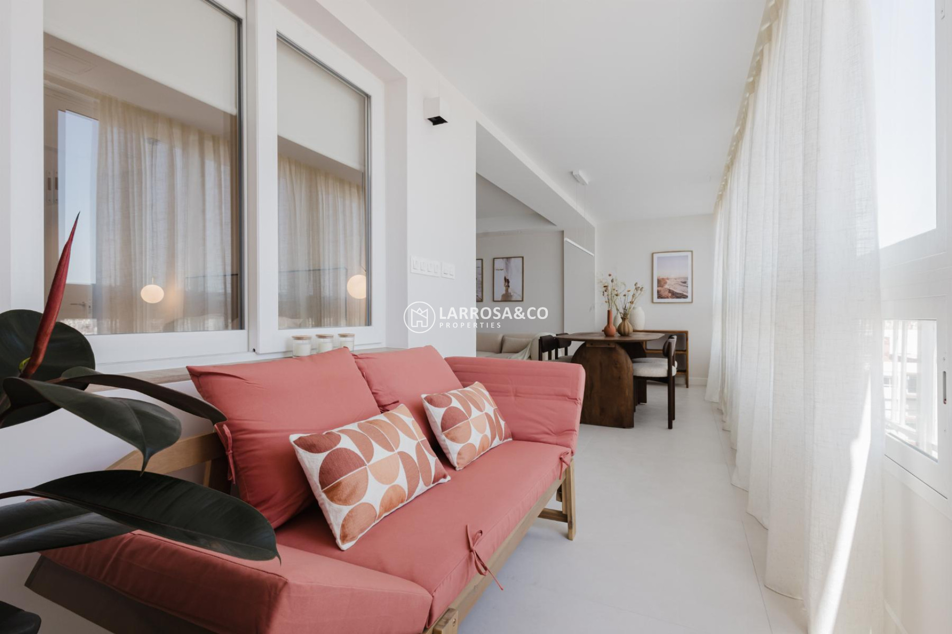 Long Term Rentals - Apartment - Torrevieja - Playa del Acequión