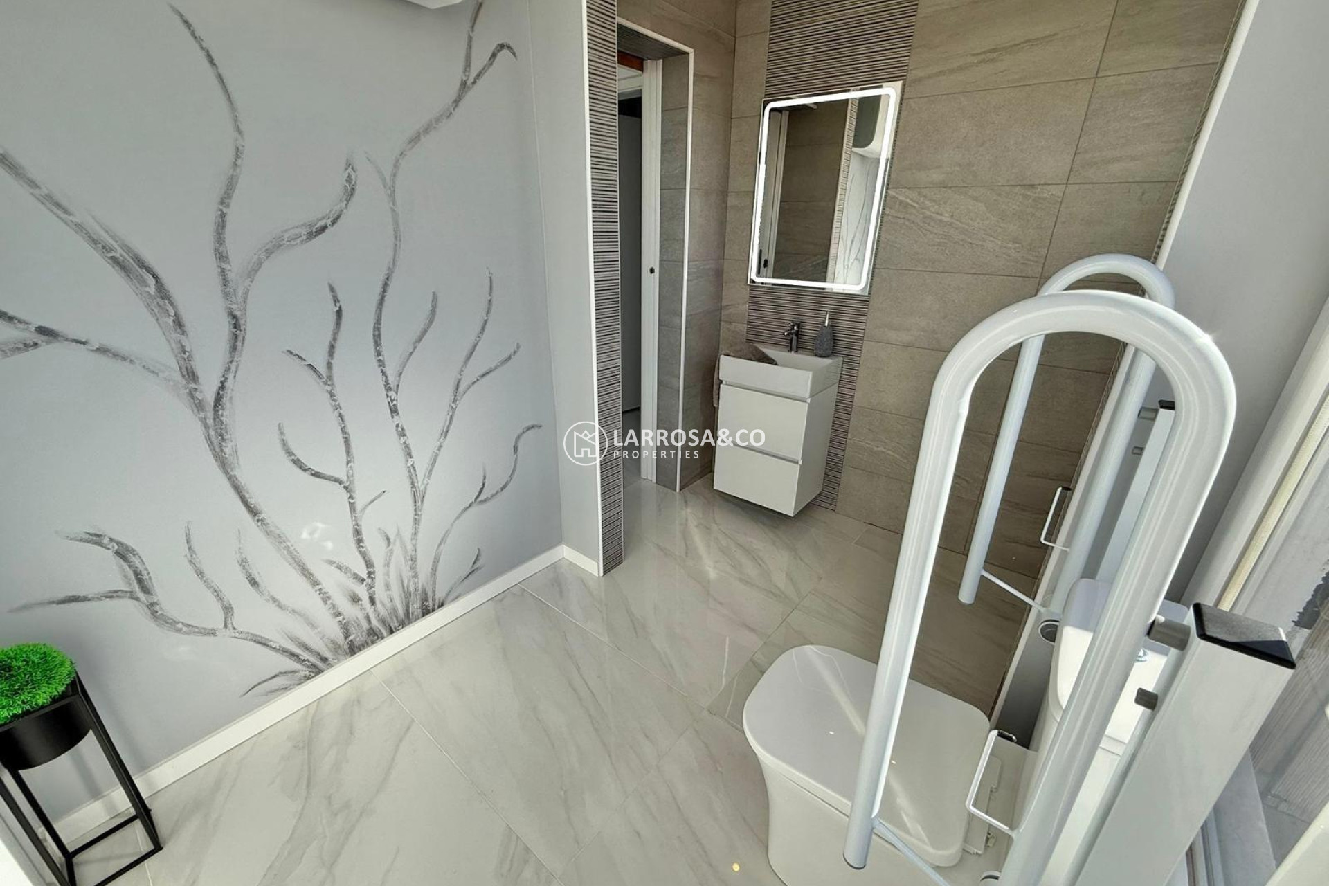 Long Term Rentals - Business - Ciudad Quesada - Lo pepin