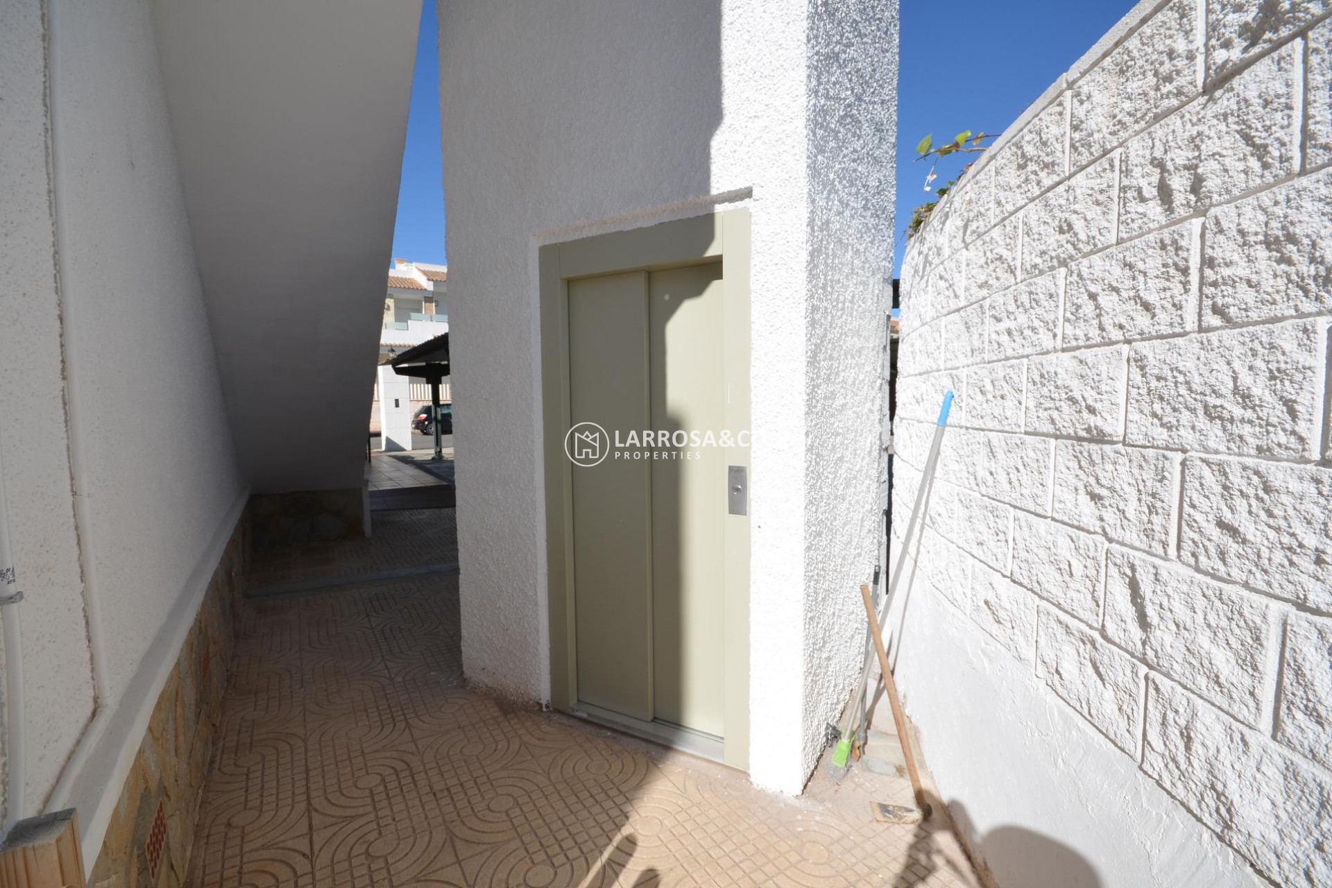 Long Term Rentals - Business - Ciudad Quesada - Lo pepin