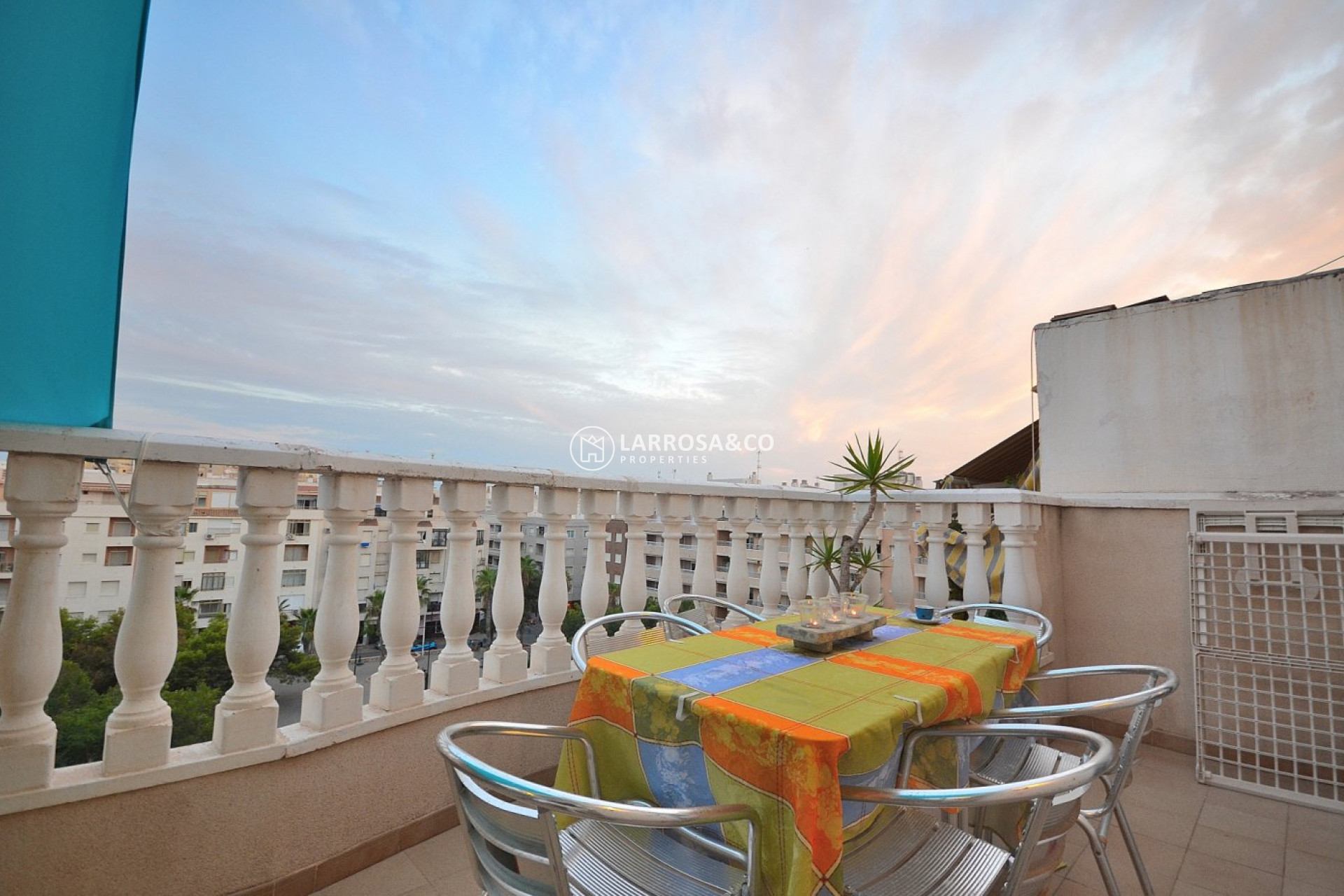 Long Term Rentals - Penthouse  - Torrevieja - Playa del cura