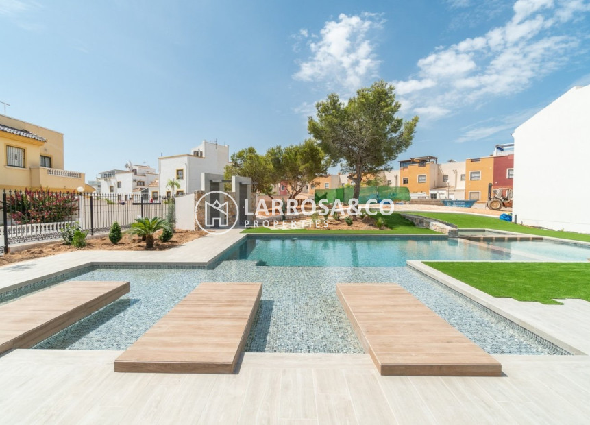 New build - Bungalow - Torrevieja - Los Balcones