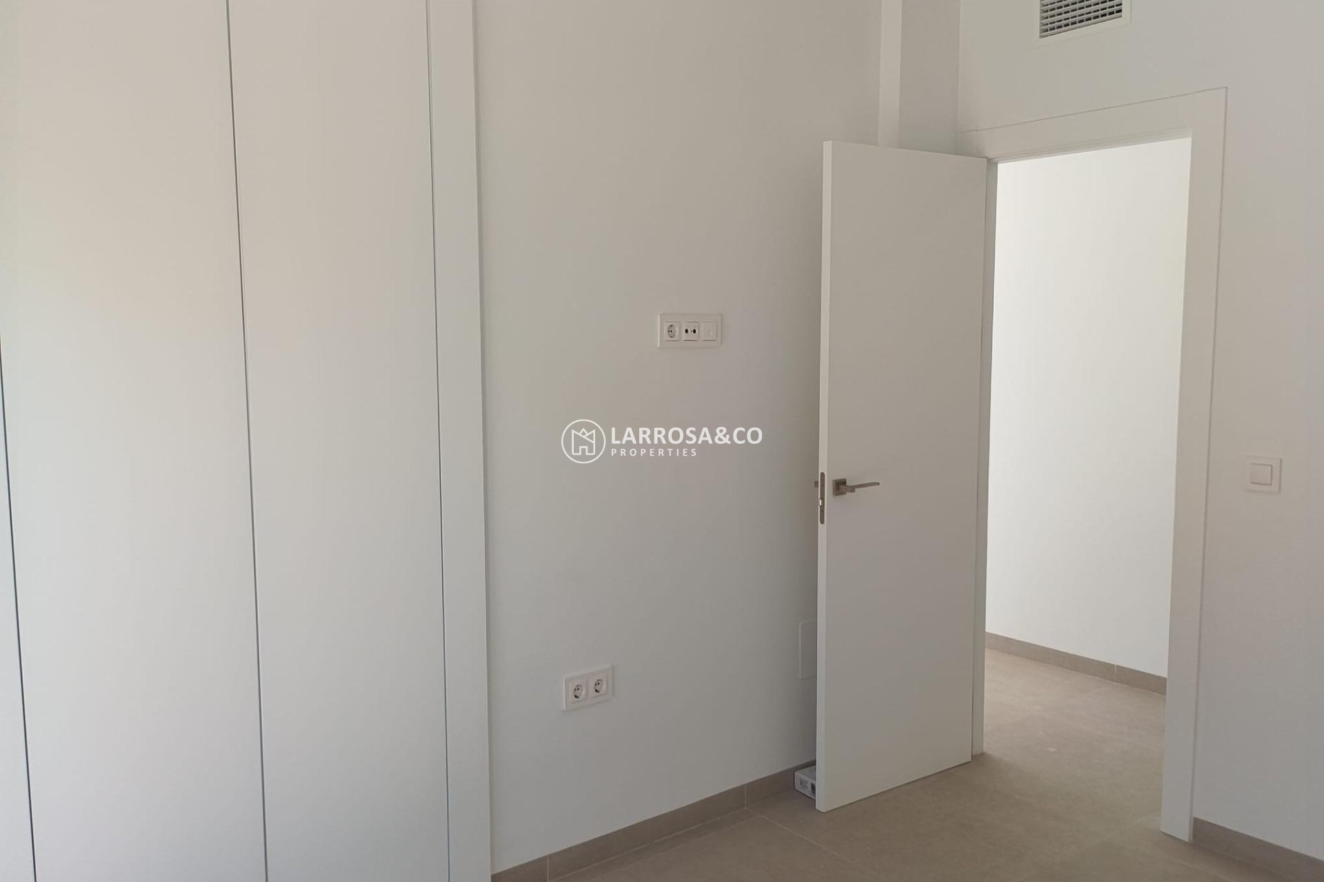 New build - Detached House/Villa - Pilar de la Horadada - Roda Golf