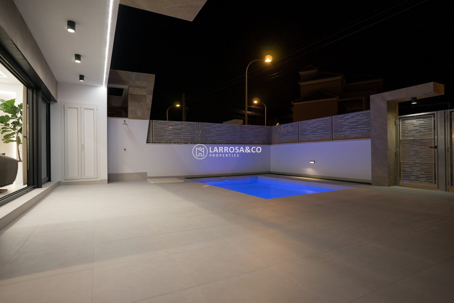 New build - Detached House/Villa - San Miguel de Salinas - BLUE LAGOON