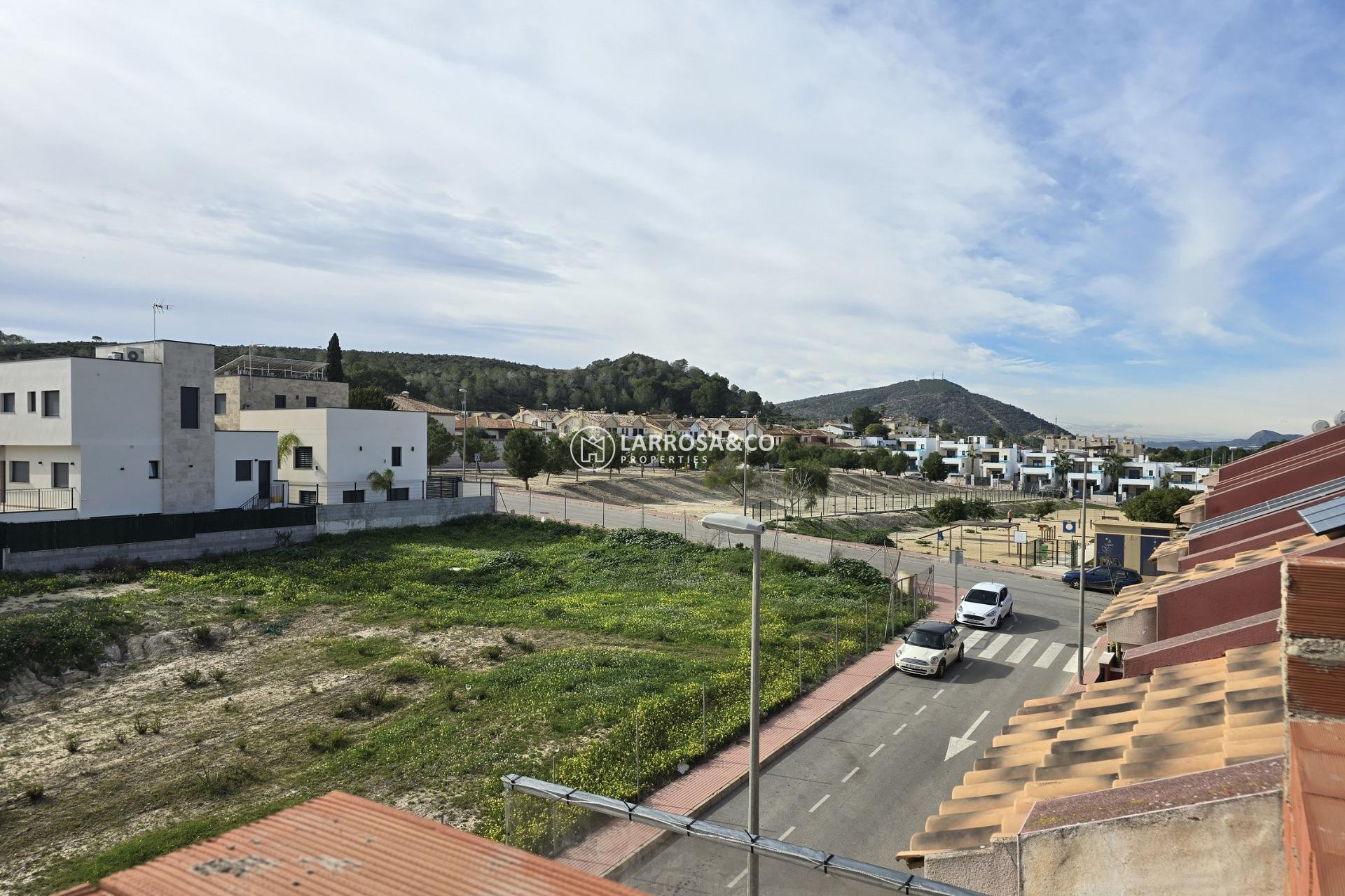 New build - Semi-detached house - Bigastro - pueblo