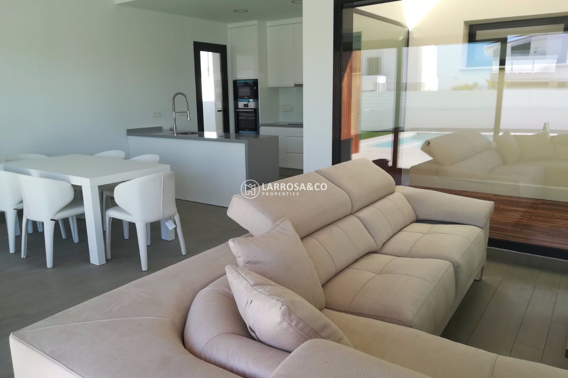 new-built-villa-la-marina-living-room-kitchen-on2089