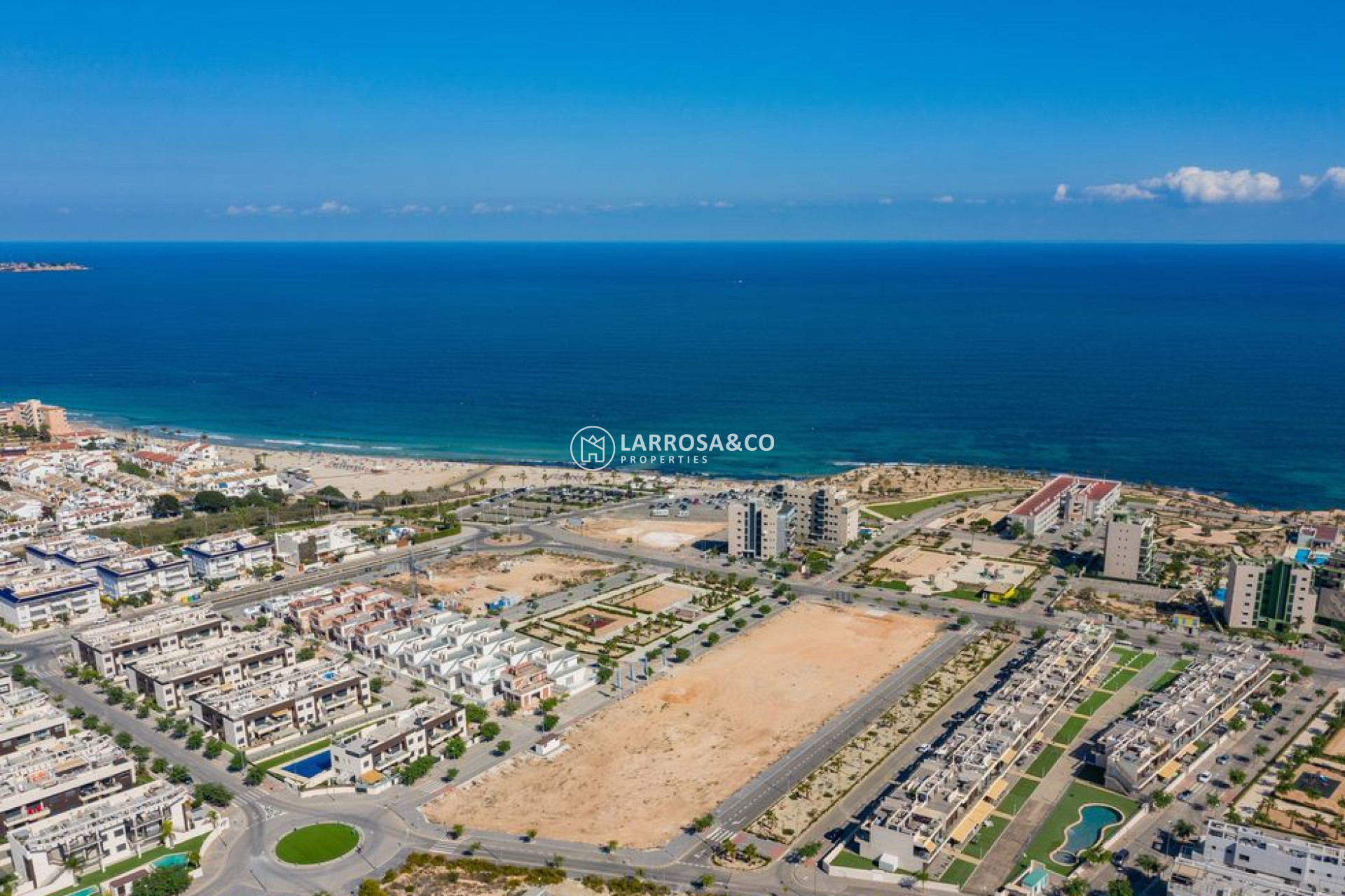 Nouvelle Construction - Apartment - Mil Palmeras - Playa Mil Palmeras