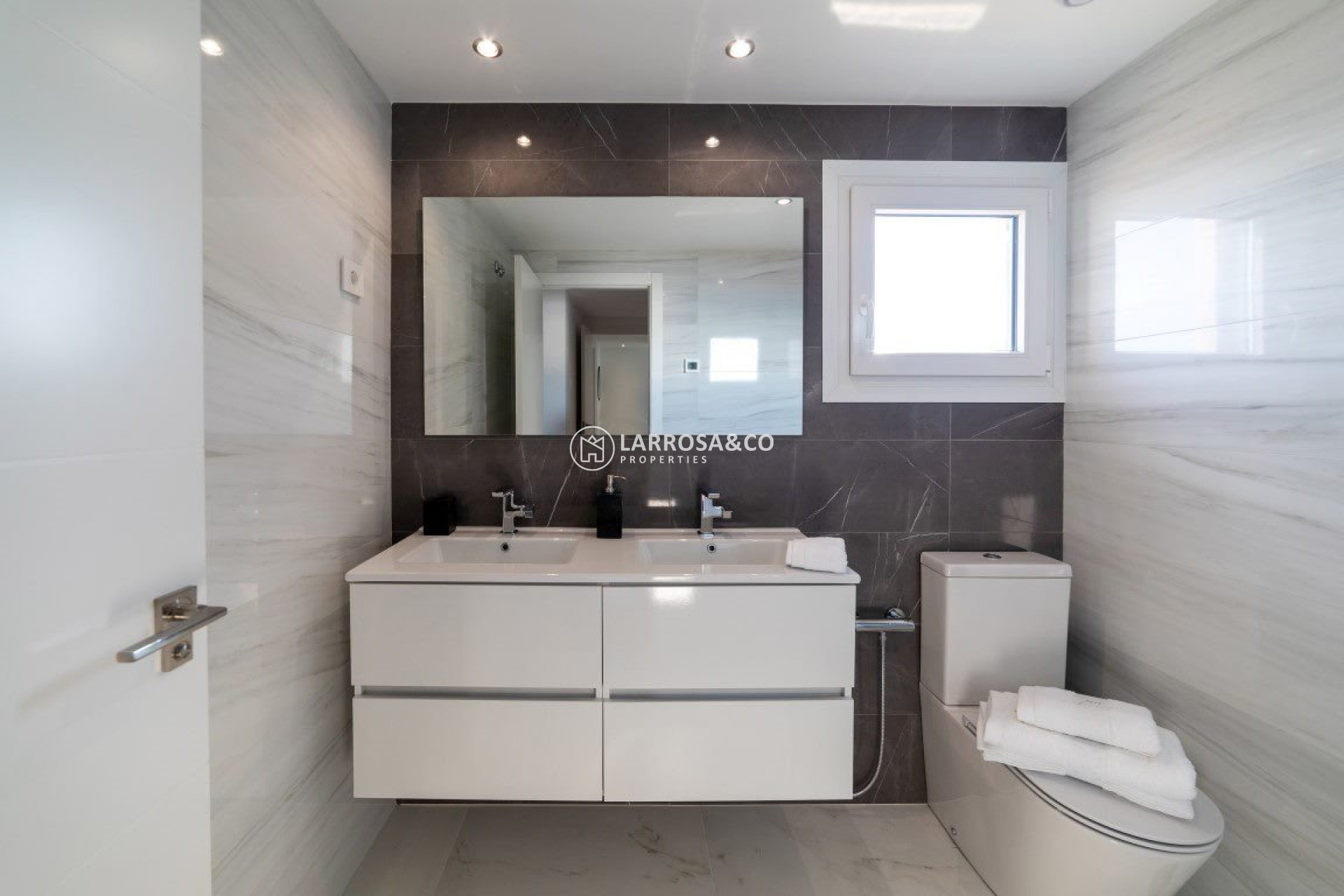 Nouvelle Construction - Apartment - Torrevieja - Punta Prima