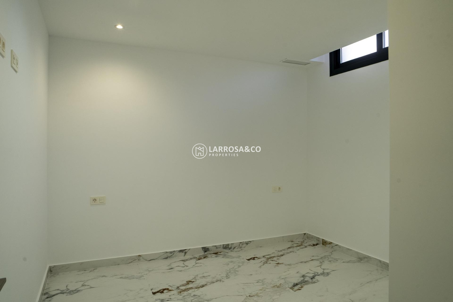 Nouvelle Construction - Villa - La Nucia - Urb. Don Mar
