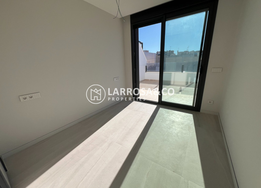 Obra Nueva - Atico - Guardamar del Segura - Centro