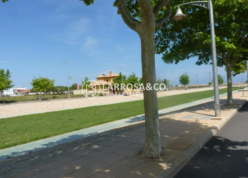 Obra Nueva - Bungalow - Pilar de la Horadada - pueblo