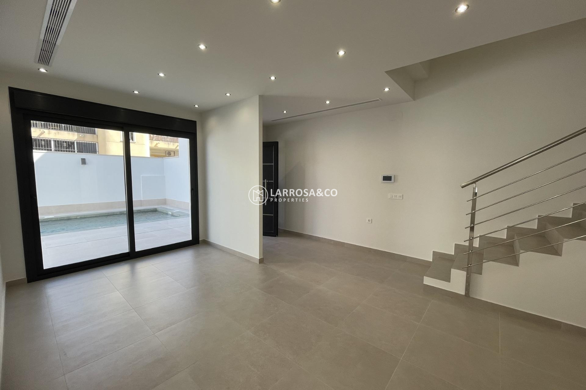 Obra Nueva - Chalet - Almoradí - Heredades