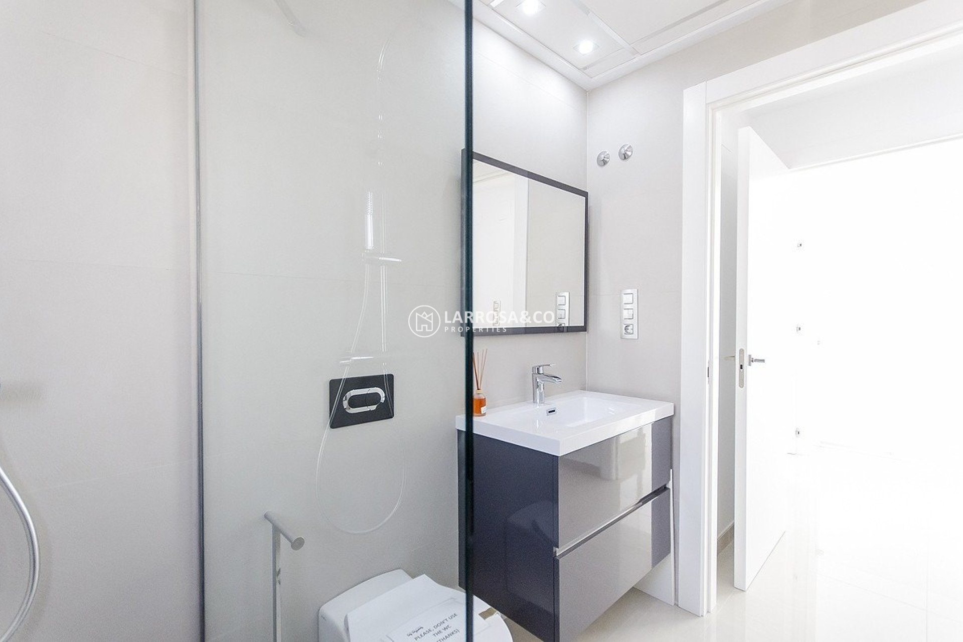 Obra Nueva - Chalet - Los Montesinos - La Herrada