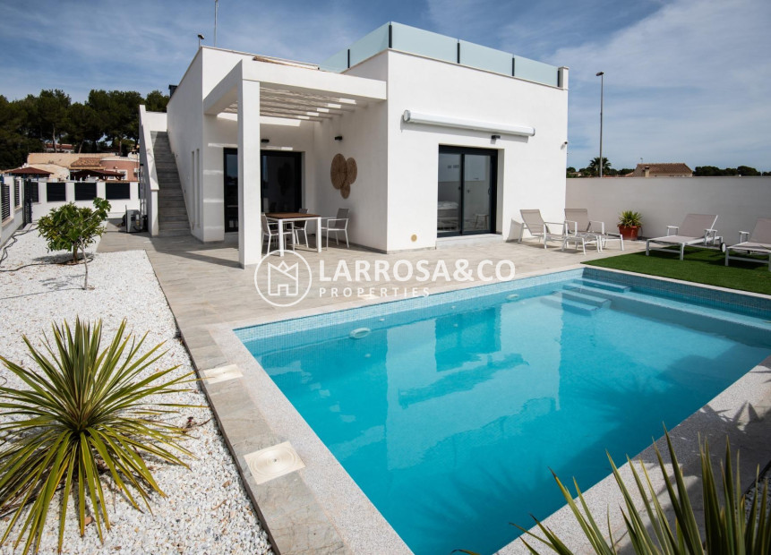 Obra Nueva - Chalet - Pilar de la Horadada - Pinar de Campoverde