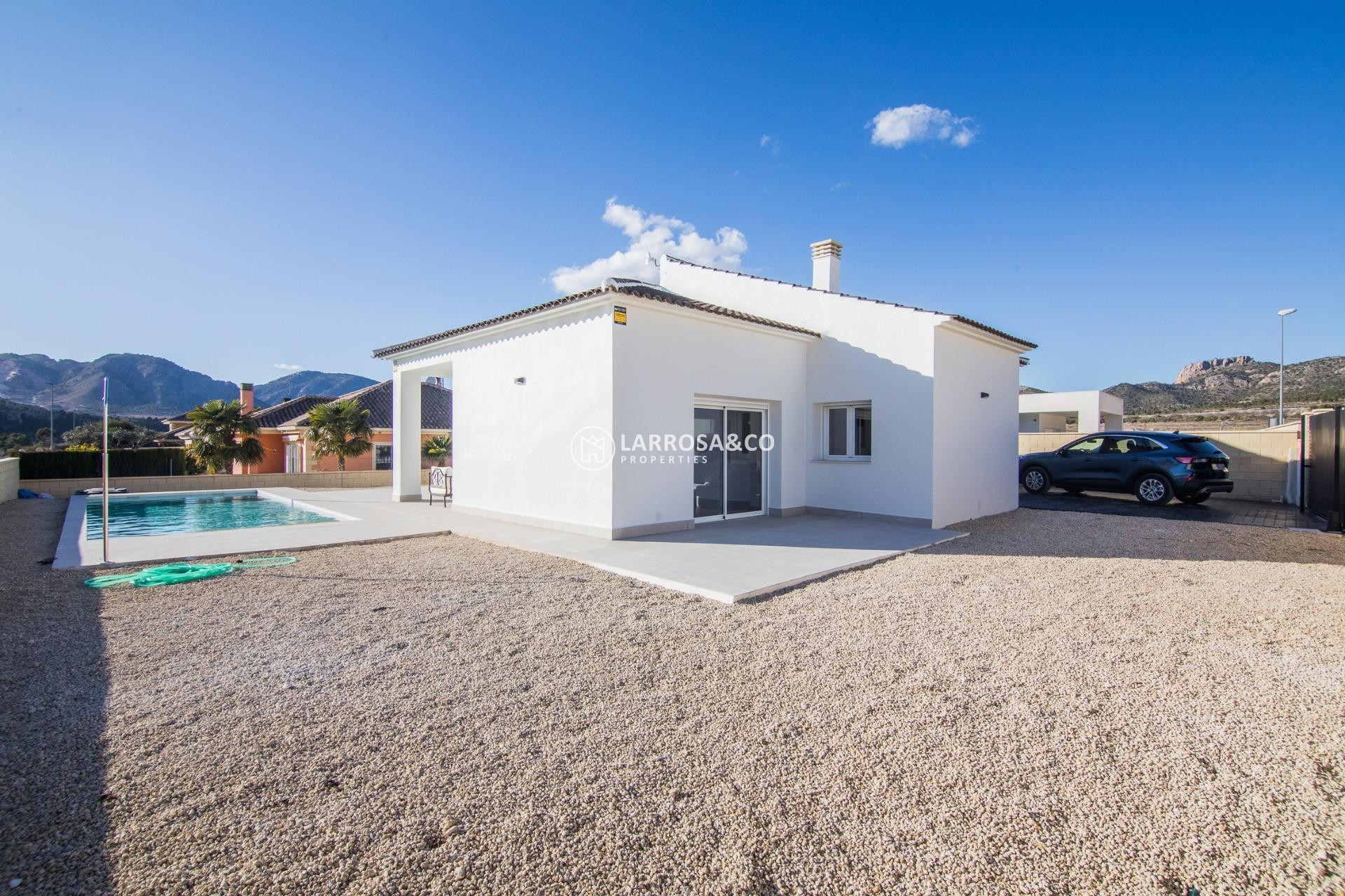 Obra Nueva - Chalet - Pinoso - Campo