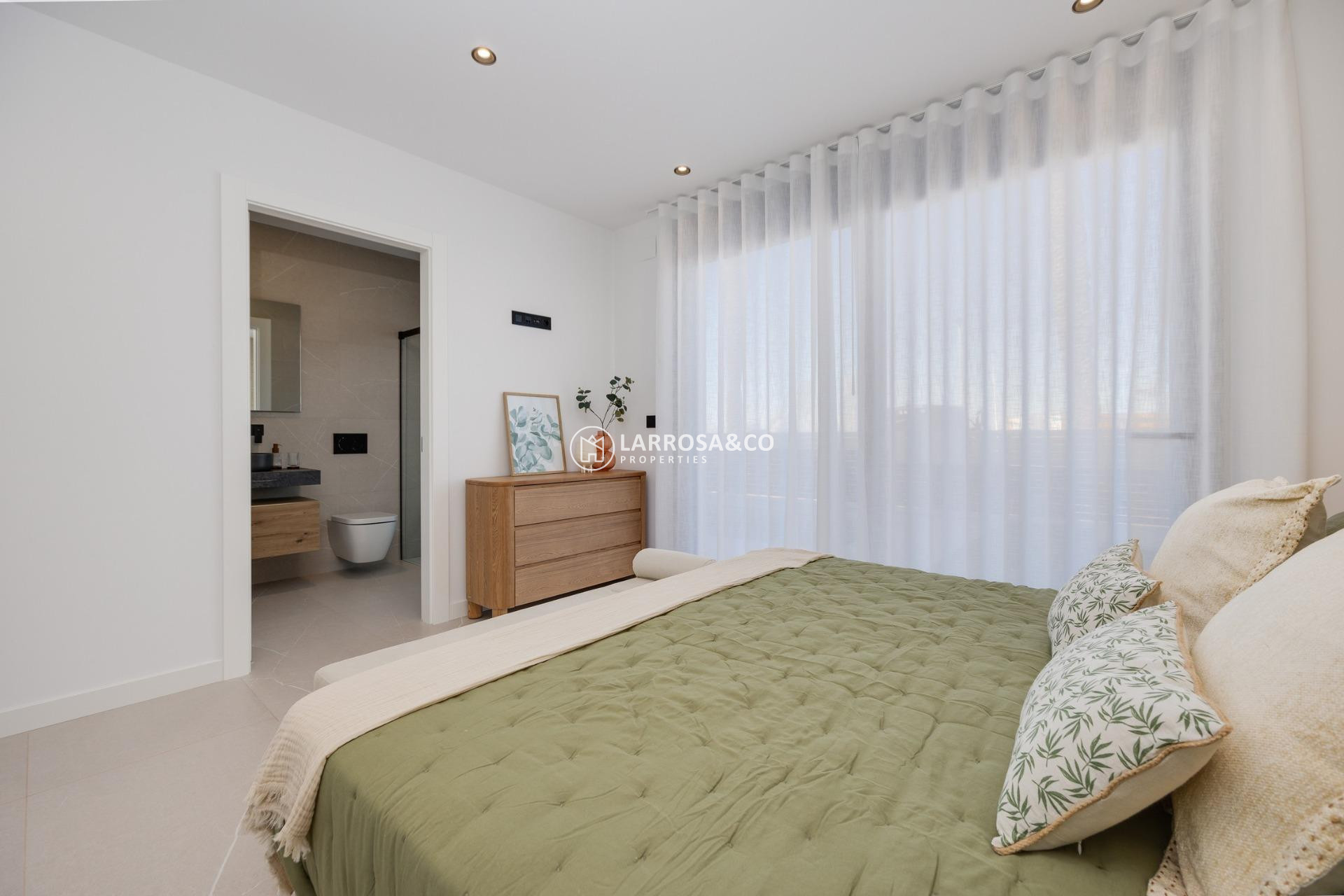 Obra Nueva - Chalet - Torrevieja - Sector 25