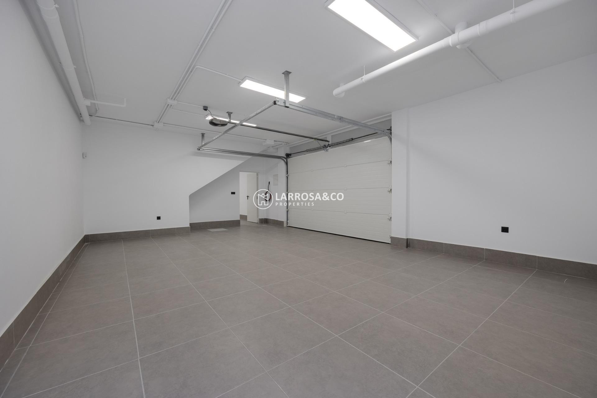 Obra Nueva - Chalet - Torrevieja - Sector 25