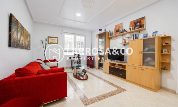 Planta baja - Reventa - Torrevieja - Playa del cura