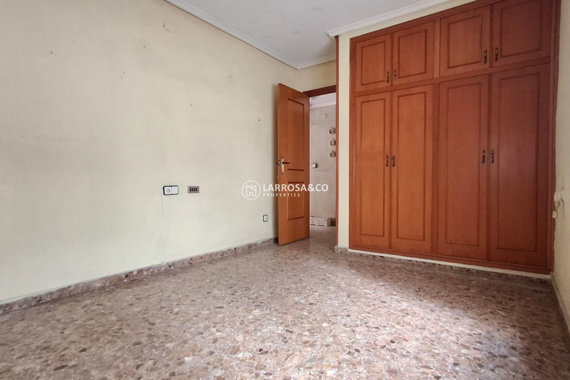 Resale - Apartament / Duplex - Orihuela - Zona Centro