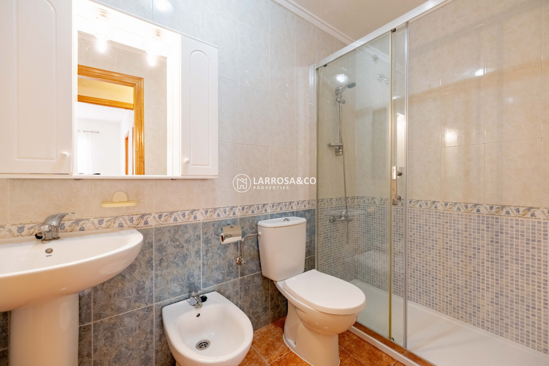 Resale - Apartament / Duplex - Torrevieja - Playa de los locos