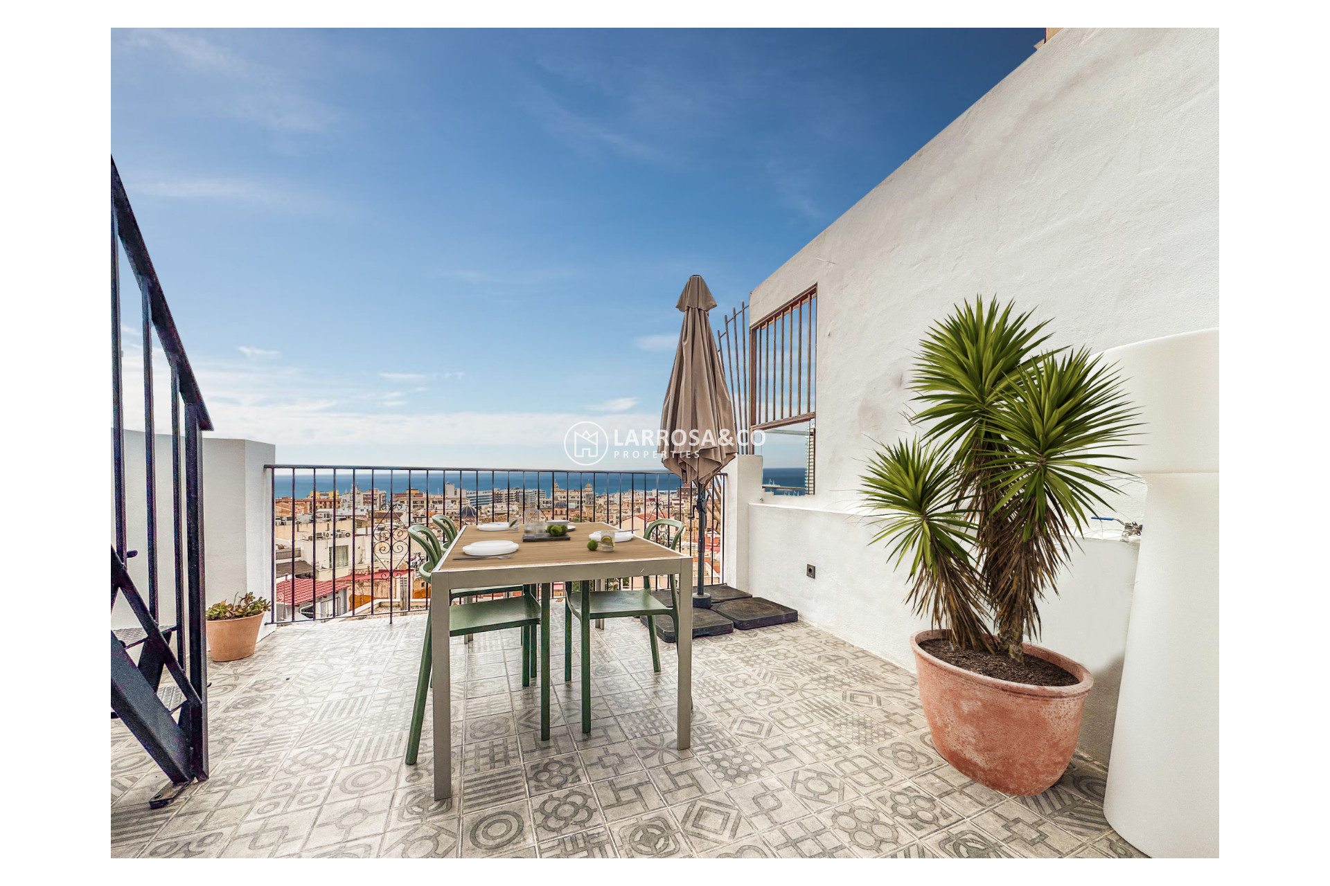 Resale - Apartment - Alicante - Costa Blanca