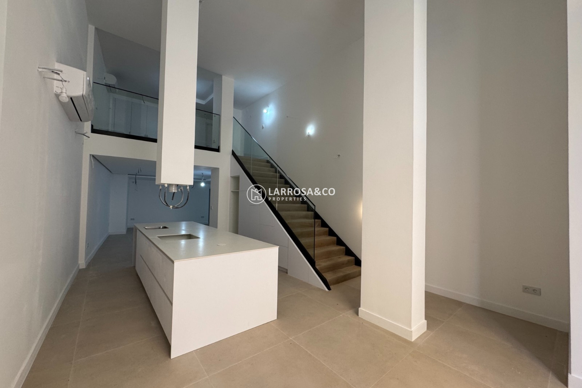 Resale - Apartment - Alicante - Costa Blanca