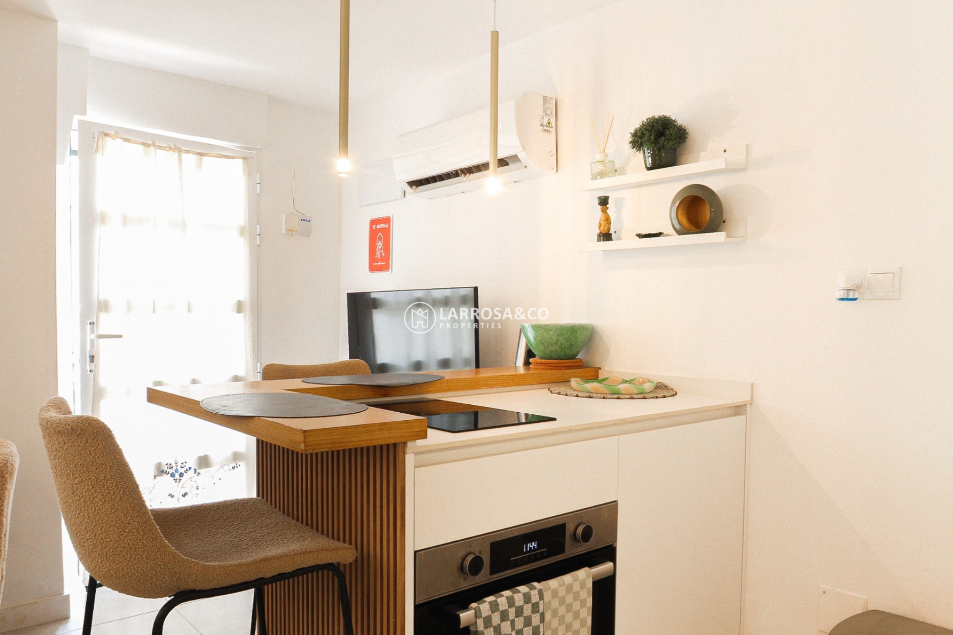 Resale - Apartment - Alicante - Costa Blanca