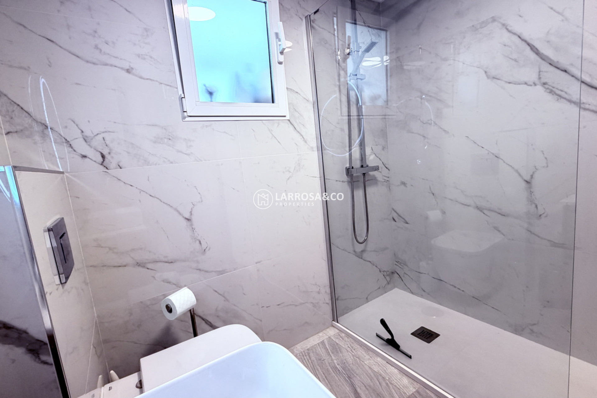 Resale - Apartment - Alicante - Costa Blanca