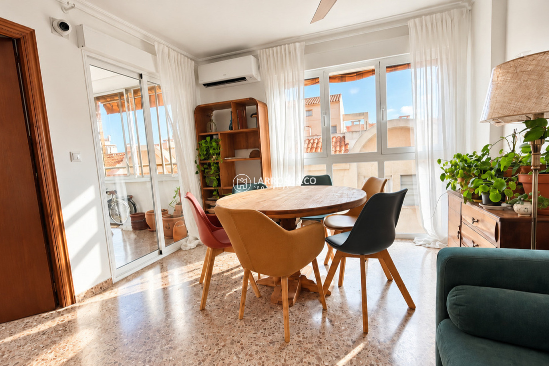 Resale - Apartment - Alicante - Costa Blanca