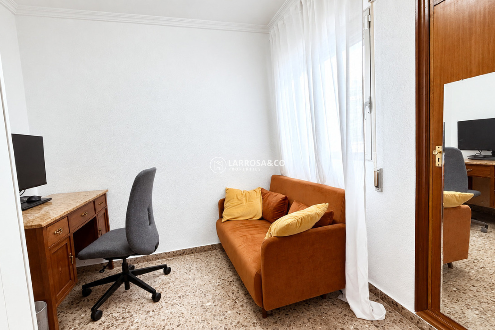 Resale - Apartment - Alicante - Costa Blanca