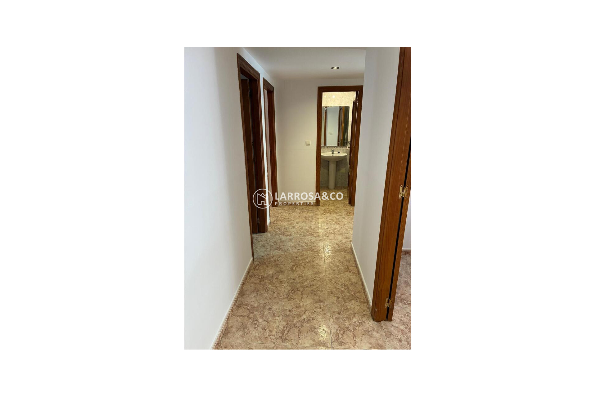 Resale - Apartment - Almoradí - Costa Blanca