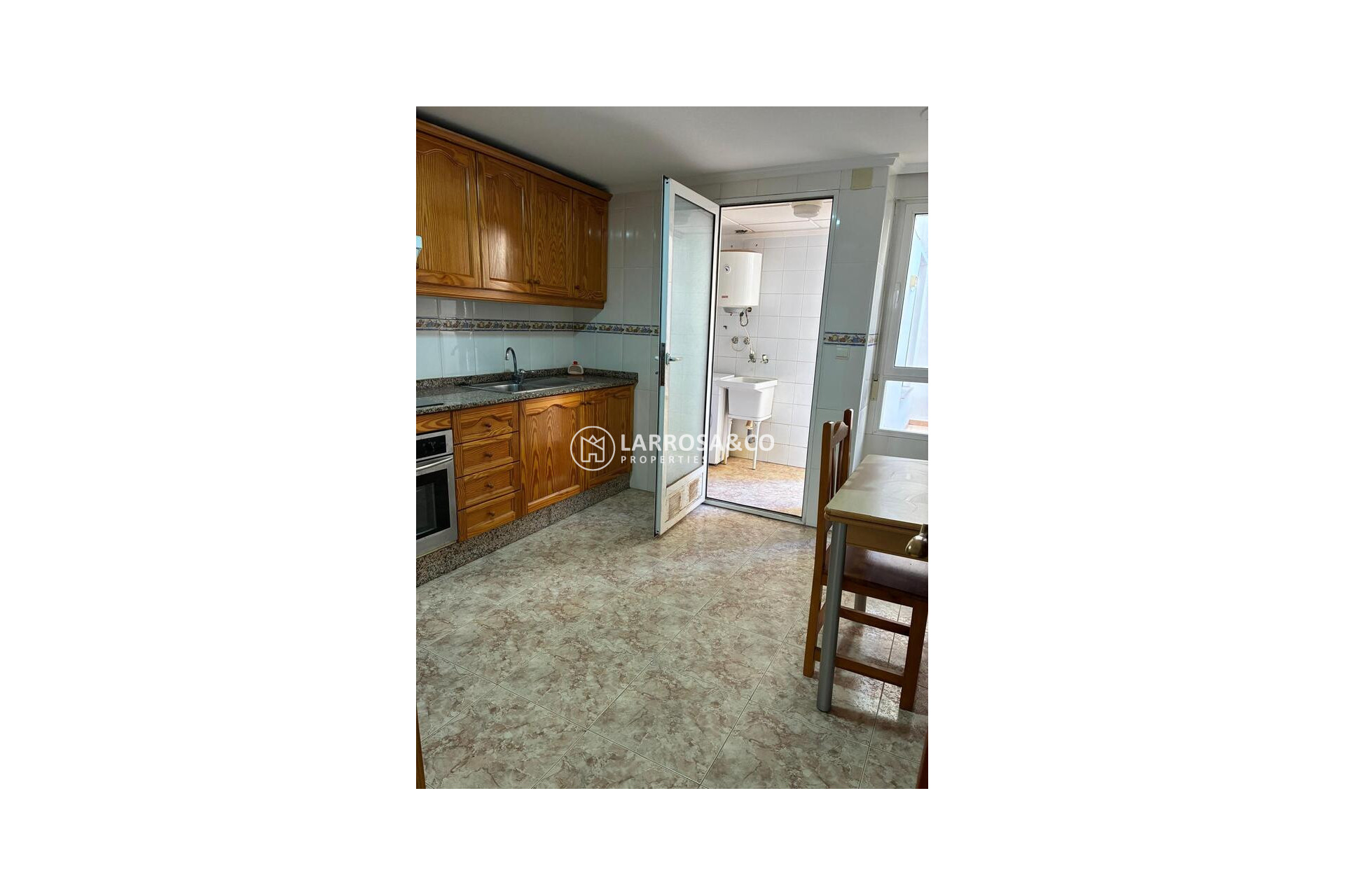 Resale - Apartment - Almoradí - Costa Blanca